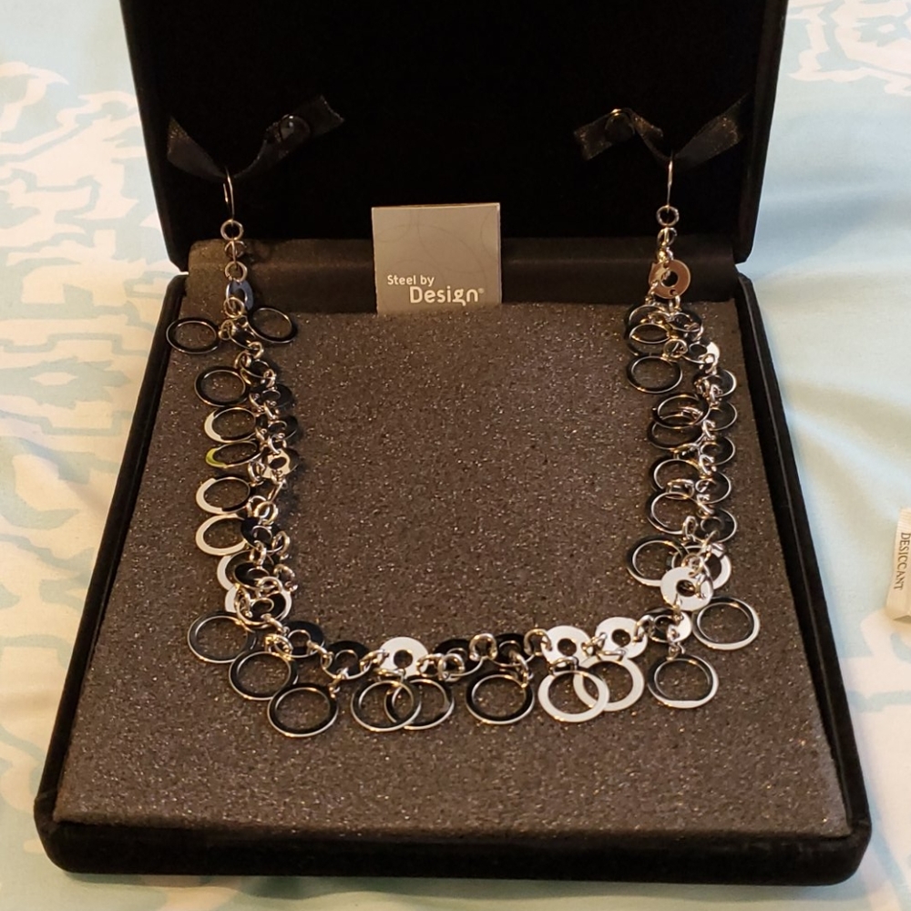 Stainless steel necklace